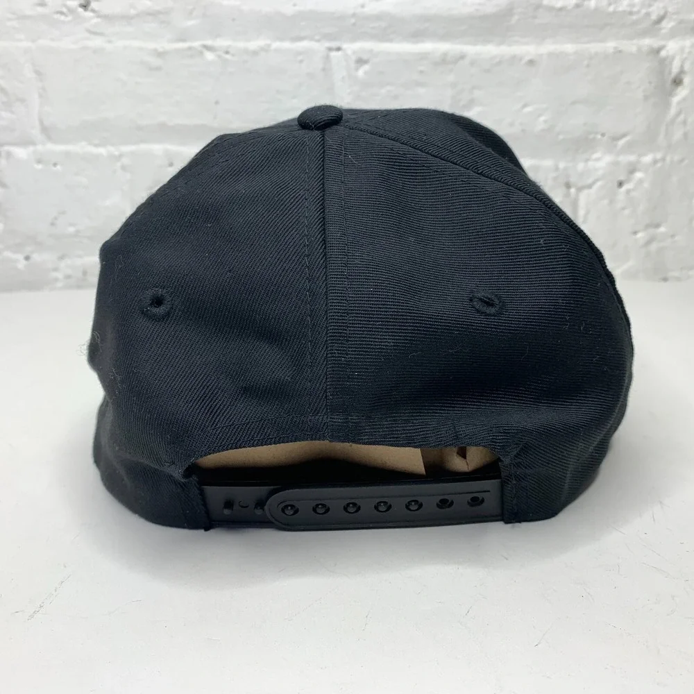 Chicago Bulls HAT World Champions THREE-PEAT 1993 Vintage Snap Back Black - Picture 2 of 4